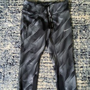 Nike Capri leggings